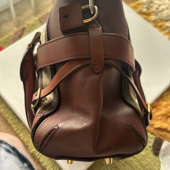Burberry Brown Plaid Women's Bag - Picture 5 of 14